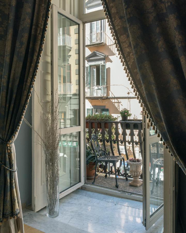 Carafa Di Maddaloni Residenza Di Charme Otel Napoli Dış mekan fotoğraf