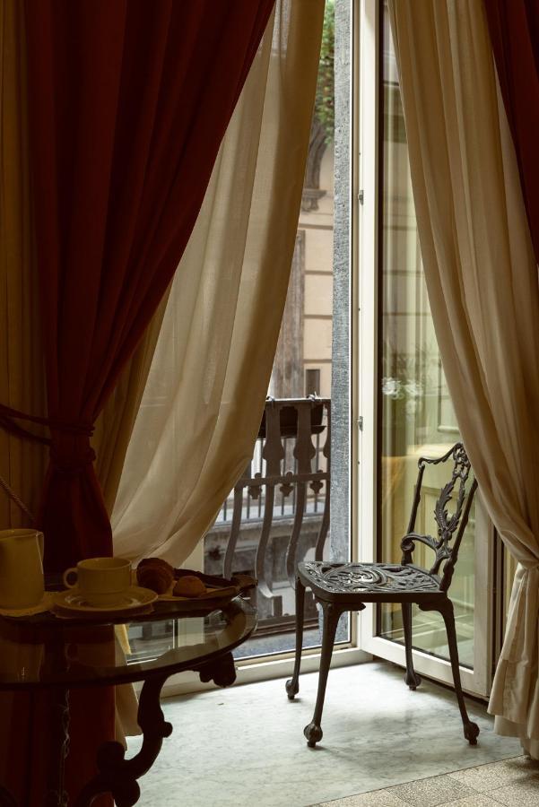 Carafa Di Maddaloni Residenza Di Charme Otel Napoli Dış mekan fotoğraf