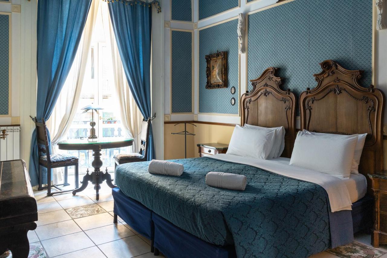 Carafa Di Maddaloni Residenza Di Charme Otel Napoli Dış mekan fotoğraf