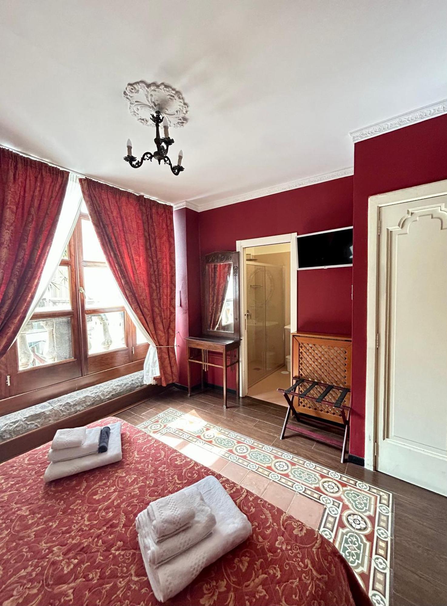Carafa Di Maddaloni Residenza Di Charme Otel Napoli Dış mekan fotoğraf